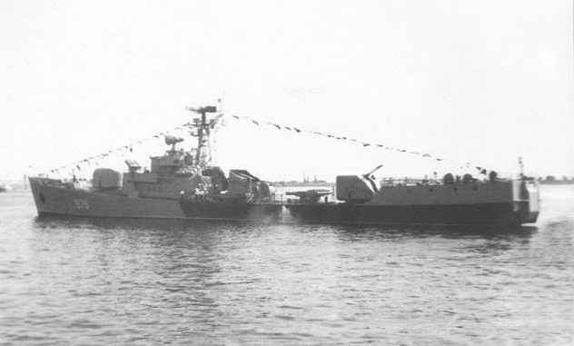 Корабли ВМФ СССР. Том 3. Противолодочные корабли. Часть 1. Противолодочные крейсера, большие противолодочные и сторожевые корабли