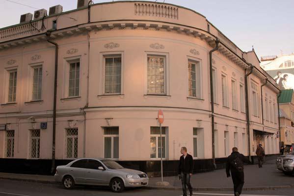 Московские адреса Льва Толстого. К 200-летию Отечественной войны 1812 года