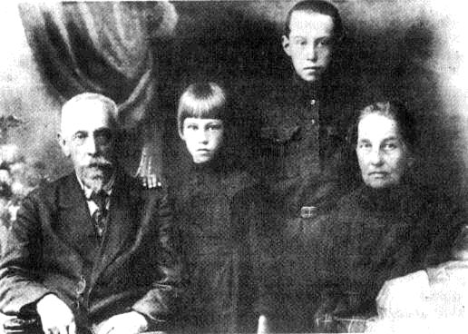 Жизнь Бунина и Беседы с памятью